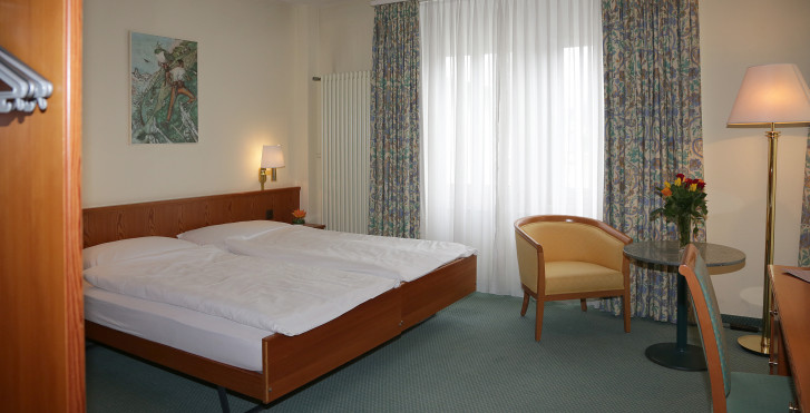 Doppelzimmer - Hotel Derby