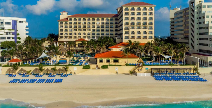 Gr Solaris Cancun