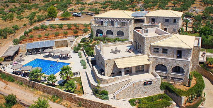 Anaxo Resort