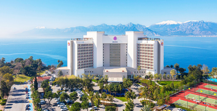 Akra Hotel