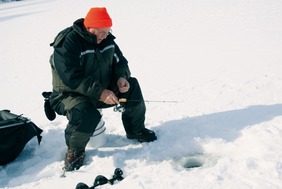Excursion au départ de Ylläs (Finlande) Pêche sous la glace