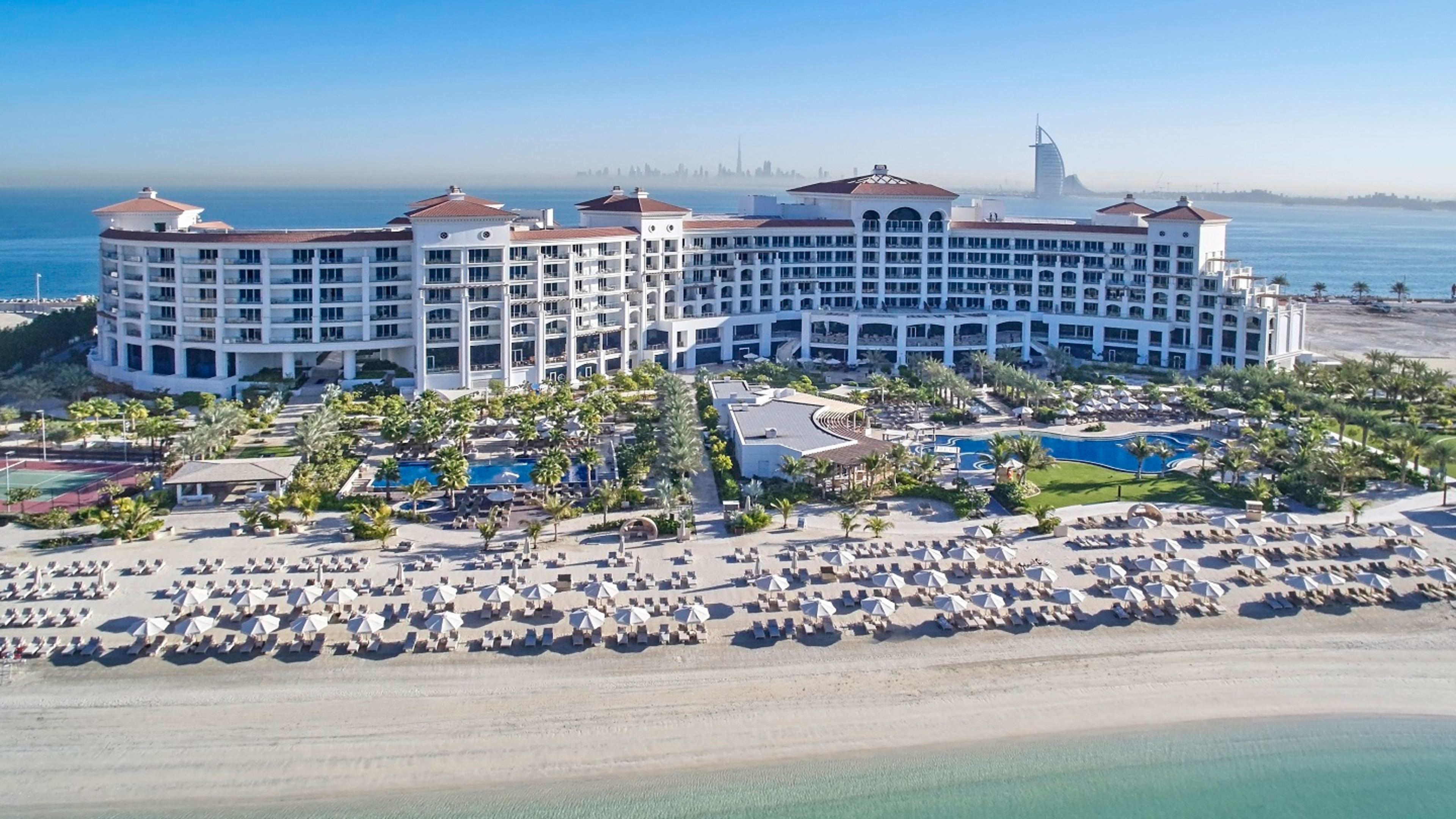 Waldorf Astoria Dubai Palm Jumeirah — Property photograph